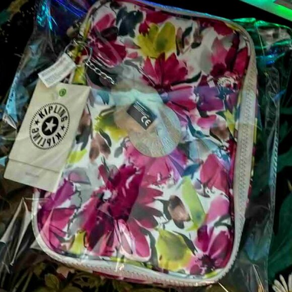 Kipling - Pen Case w/zip closure - Style AC7252 - NEW w/tag - Picture 1 of 6